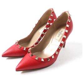Rockstud Leder Pumps von Valentino Garavani Rot