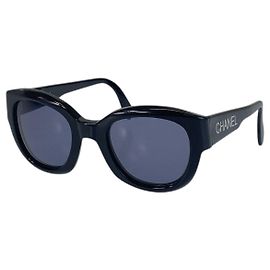 Chanel Sunglasses Black