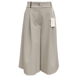 Peserico Taupe Wool Bermuda Culottes Grey