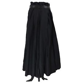 Falda midi plisada con cinturón de ramio mezclado negro Bottega Veneta Negro