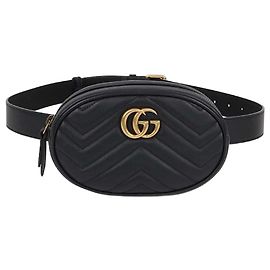 Bolsa de cinto Marmont em couro matelassê preto GG da Gucci Preto