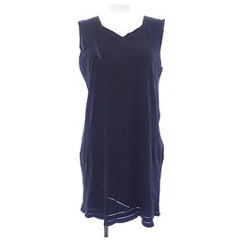 132 5. ISSEY MIYAKE Top Black