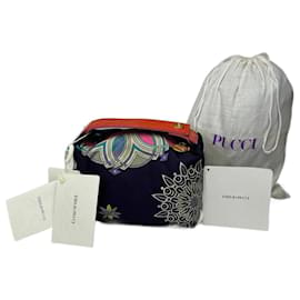 Second hand Emilio Pucci Bags - Joli Closet