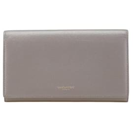 Yves Saint Laurent Carteira longa de couro Saint Laurent 372267 Cinza