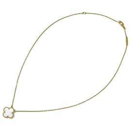 Van Cleef & Arpels Vintage Alhambra Pendant Necklace 18K Yellow Gold Golden