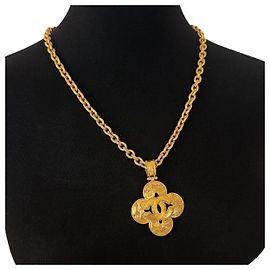 Collier Chanel Coco Mark et Camélia Doré Bijouterie dorée