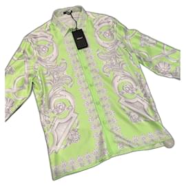Versace Hemden Hellgrün