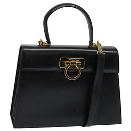Bolsa de mão em couro Gancini 2 em 1 preta e dourada da Salvatore Ferragamo Auth gh504 Preto Dourado