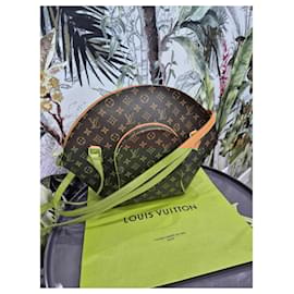 Louis Vuitton-LOUIS VUITTON - Ellipse GM Bag-Brown