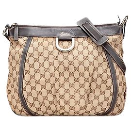 Gucci Bolsa de ombro em canvas GG marrom Abbey Marrom