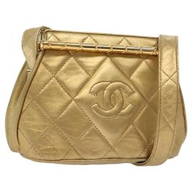 Borsa a Spalla CHANEL in Pelle di Agnello Oro CC Auth 140900 D'oro
