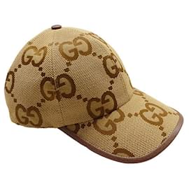 Gucci-Boné de beisebol Jumbo GG em lona para homens Gucci-Camelo