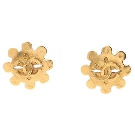 Orecchini a clip placcati in oro Chanel Coco Mark D'oro
