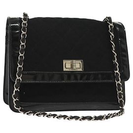 CHANEL Borsa a Spalla Matelassé in Tela e Pelle Nera Argento CC Auth bs28854 Nero Argento