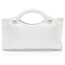 Bolsa tote plana de couro de bezerro vintage Chanel Branco