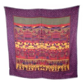 Salvatore Ferragamo Ferragamo scarf in wool and silk with oriental pattern Multiple colors Dark purple