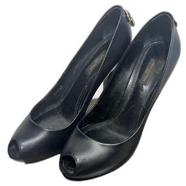 Louis Vuitton Black Leather Open Toe Pumps Black