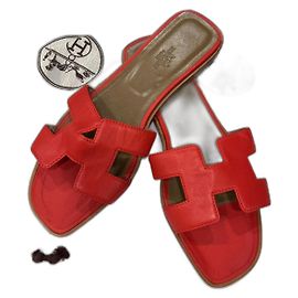Hermès Oran Red