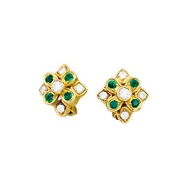 Boucles d'oreilles Chaumet, or jaune, diamants, émeraudes. Autre