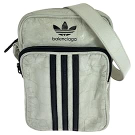 Balenciaga-Bolsa de Ombro de Couro da colaboração Balenciaga adidas-Branco