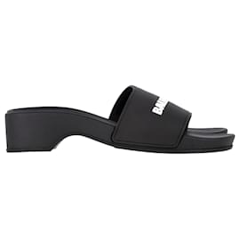 Balenciaga-Balenciaga Logo Pool Clog Slides in Black Rubber-Black