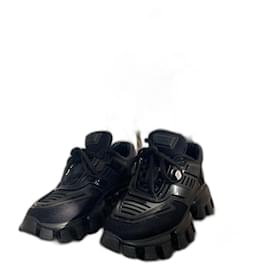 Prada Cloudbust Thunder Sneaker Schwarz Gummi Schwarz