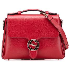 Sac à main Gucci rouge en veau petit dollar avec G entrelacé Rouge