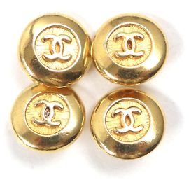 COCO-Button von Chanel Golden