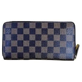 Louis Vuitton-Louis Vuitton Zippy Wallet Damier Wallet-Brown