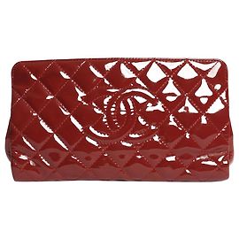 Chanel Rote 2012 patentierte gesteppte CC Timeless Clutch Rot