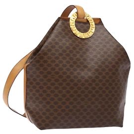 Céline CELINE Macadam Canvas Shoulder Bag PVC Leather Brown Gold Auth 141402 Brown Golden