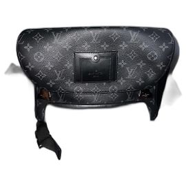 Borsa a Spalla Messenger Voyage PM Monogram Louis Vuitton Nera Nero