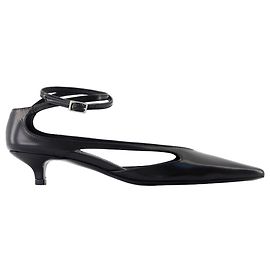 Totême Kitten Pumps - TOTEME - Leather - Black Black