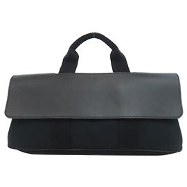 Hermès Valparaiso Long MM Handtasche Schwarz