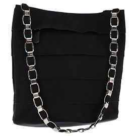 Bolsa de Ombro Vala Chain em Lona Preta e Prata da Salvatore Ferragamo Auth BA5606 Preto Prata