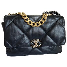Borsa Chanel 19 Large in agnello nero Nero
