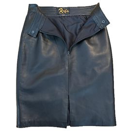 Autre Marque Saia de couro da marca Michel Robs Preto