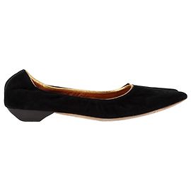 Lanvin Pointed Flats in Black Suede Black