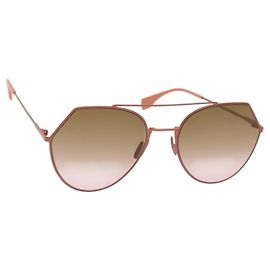 Gafas de sol FENDI de plástico rosa Auth BA5954 Rosa