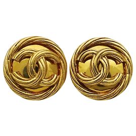 Brincos banhados a ouro Chanel Coco Mark Dourado