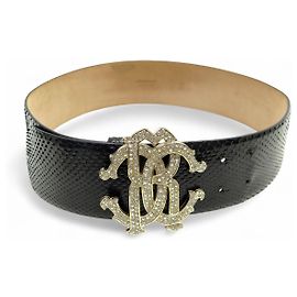 CINTURÃO ROBERTO CAVALLI T80 EM COURO DE PYTHON PRETO COM FIVELA LOGO STRASS Preto