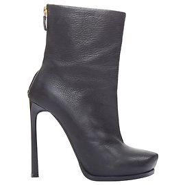 LANVIN AW11 Runway black leather sculpted point toe stiletto ankle boots EU36.5 Black