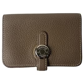 Porte-cartes pour femmes Dogon d'Hermès Taupe