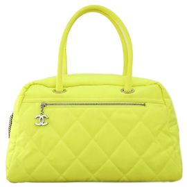 Bolso Duffle Amarillo Fluo Chanel Amarillo