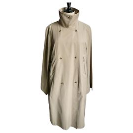 MAX MARA RAINWEAR Abrigo impermeable beige recto talla 38 en muy buen estado Beige