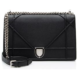 Bolsa de Ombro Grande Diorama em Couro de Bezerro Texturizado Dior Preto