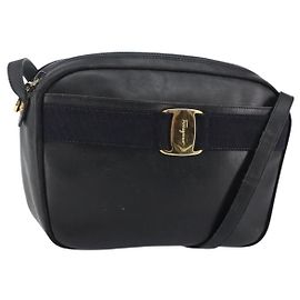 Bolsa de Ombro Salvatore Ferragamo Vala em Couro Azul Marinho Dourado Auth 143221 Dourado Azul marinho