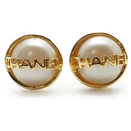 Chanel Orecchini a clip con logo in perle artificiali D'oro