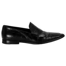 Mocasines de punta en cuero negro con efecto cocodrilo de Dries Van Noten Negro