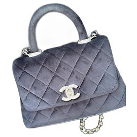 Chanel Coco Mini Handtasche aus Samt Schwarz Schwarz
